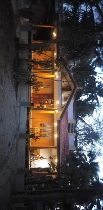 Dwaraka Munroe Kollam Exterior photo